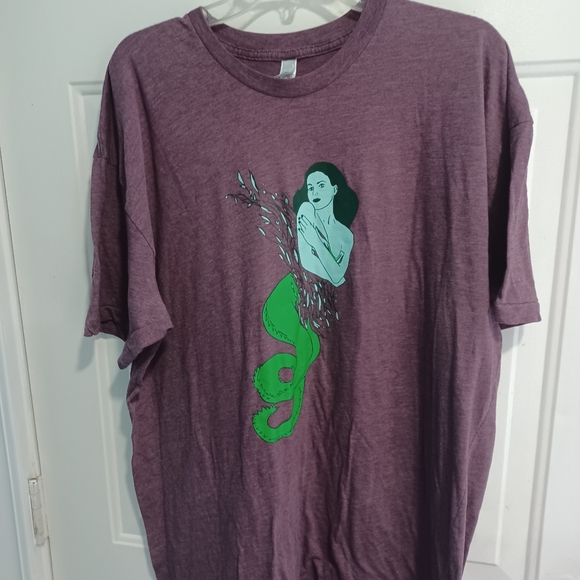 2 T-Shirt Bundle 2x American Apparel Serpent Woman and Nintendo Graphic - Picture 16 of 16